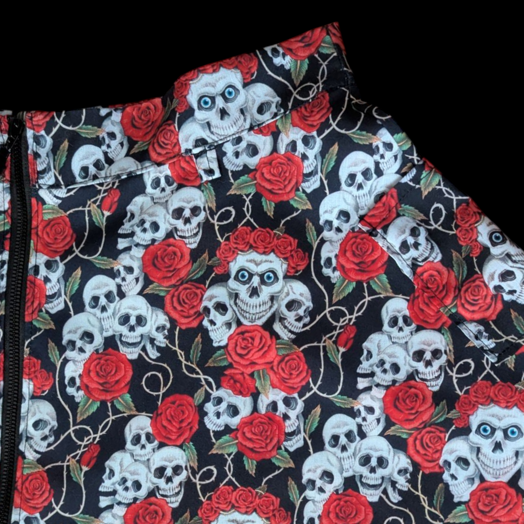 Falda Rosas y Calaveras