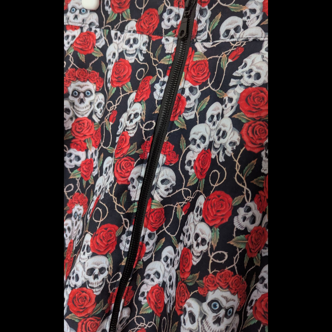 Falda Rosas y Calaveras