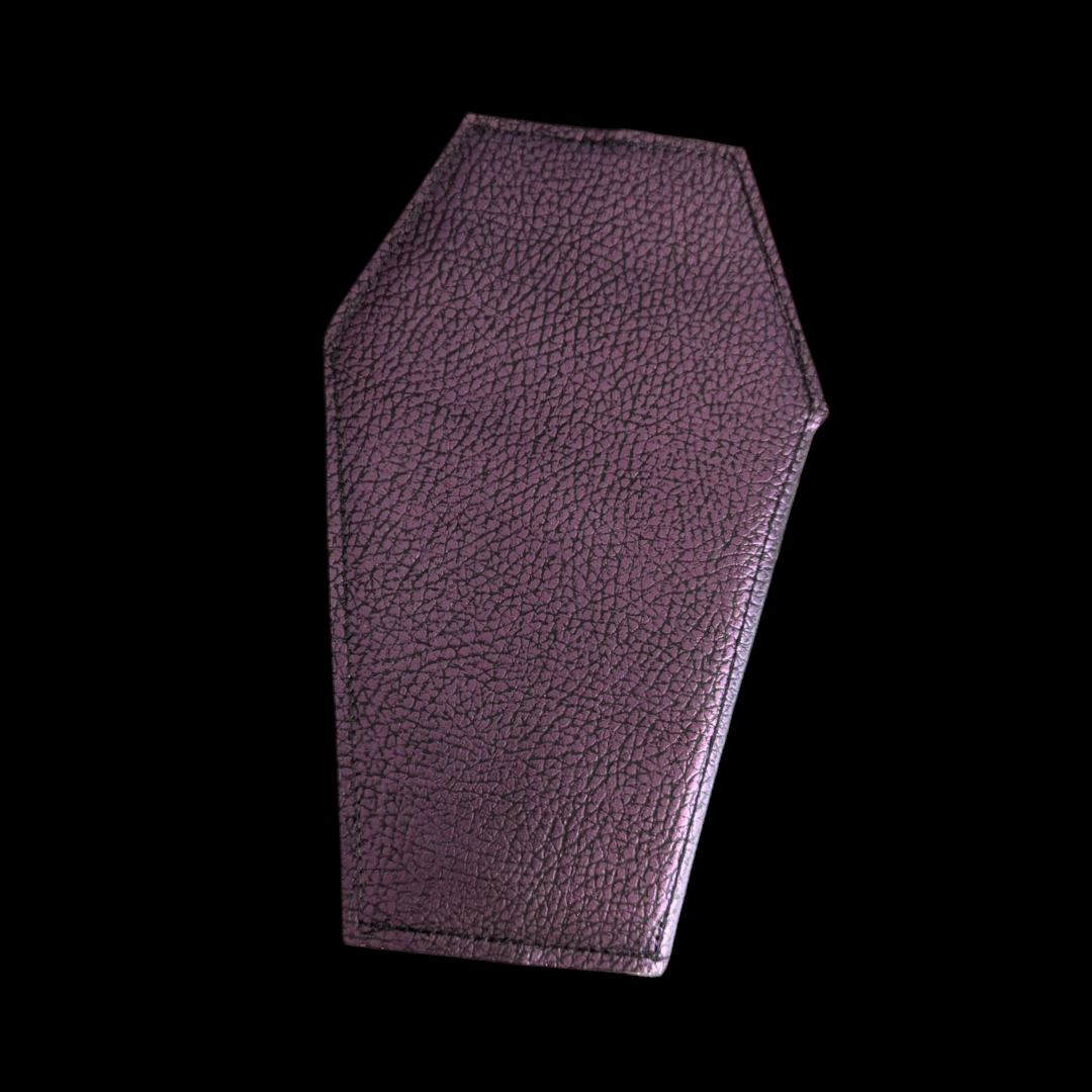 Cartera ataúd morada con Calavera