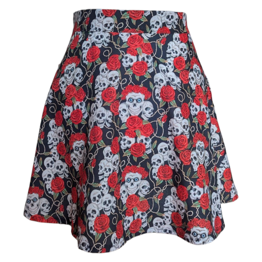 Falda Rosas y Calaveras