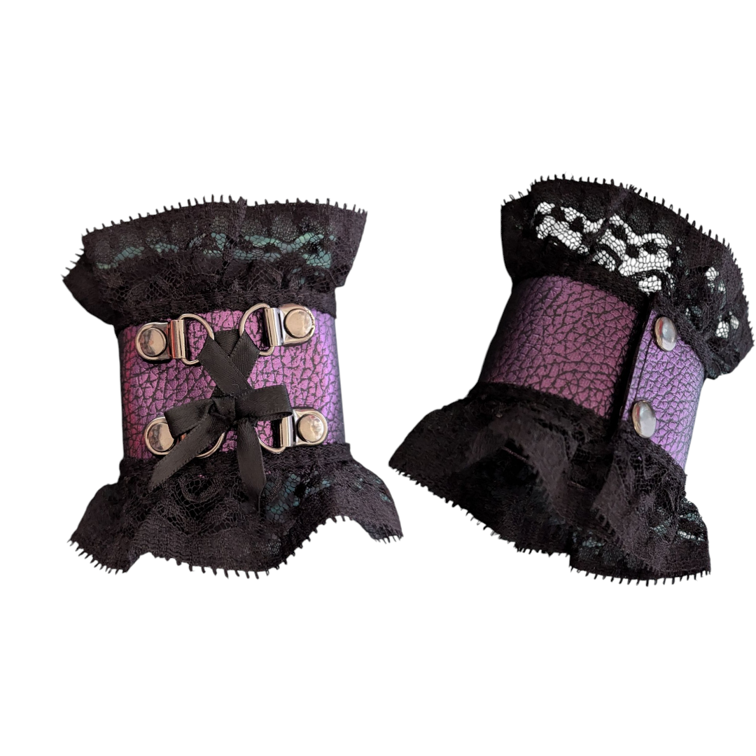 Brazalete gothic victorian Morado