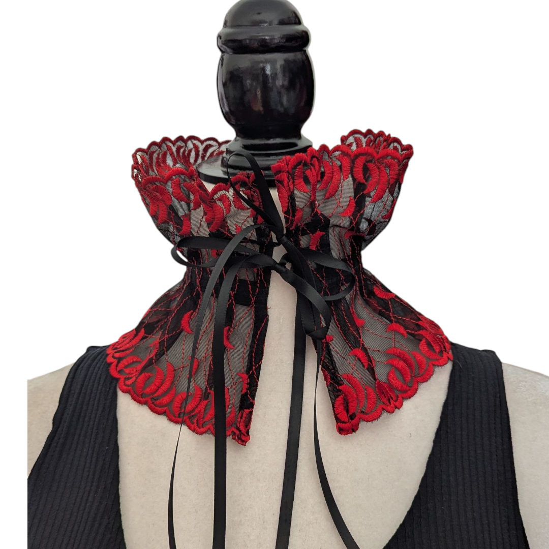 Choker estilo gorguera de encaje