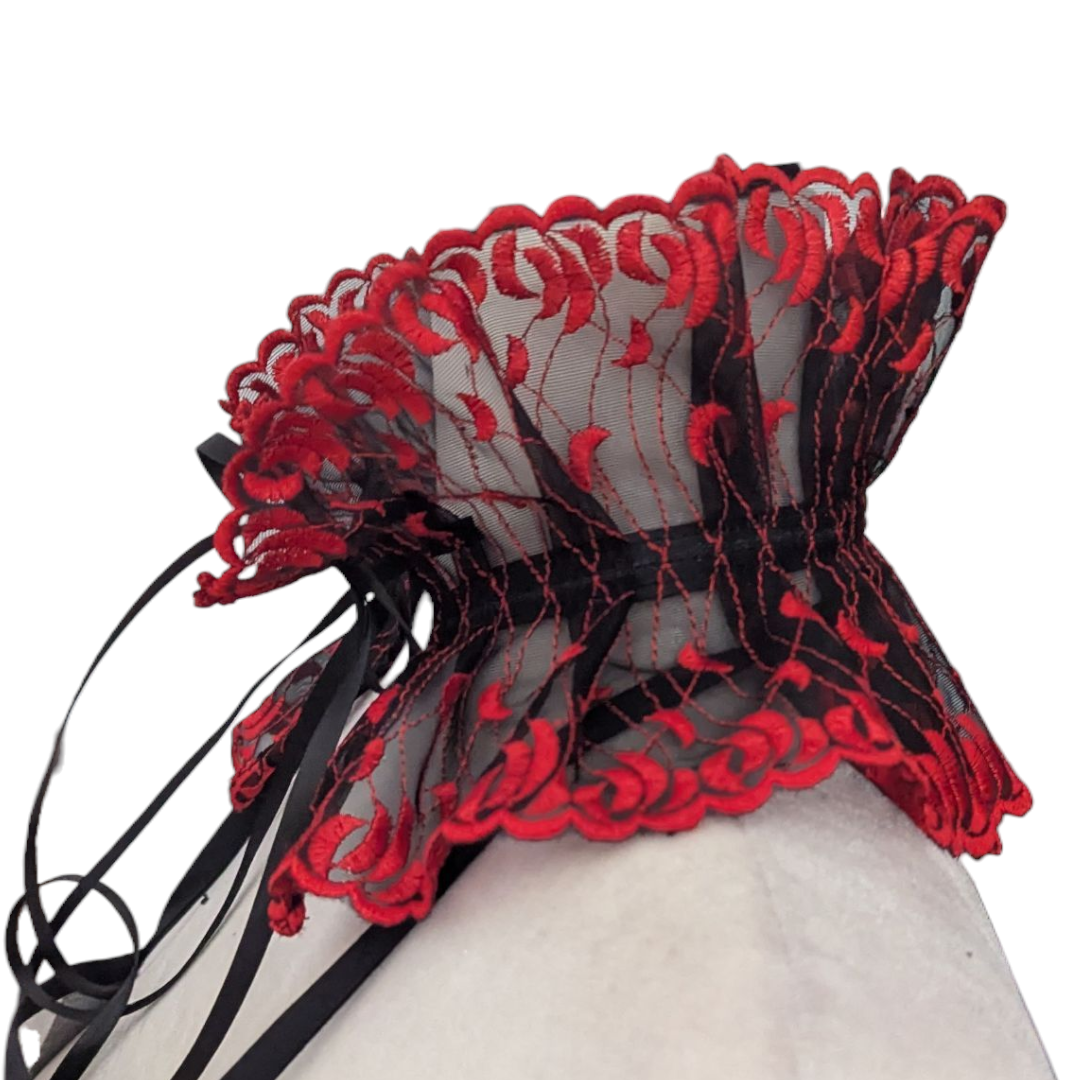Choker estilo gorguera de encaje