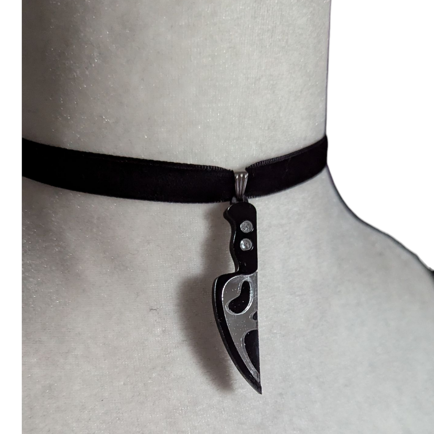 Gargantilla cuchillo Ghostface