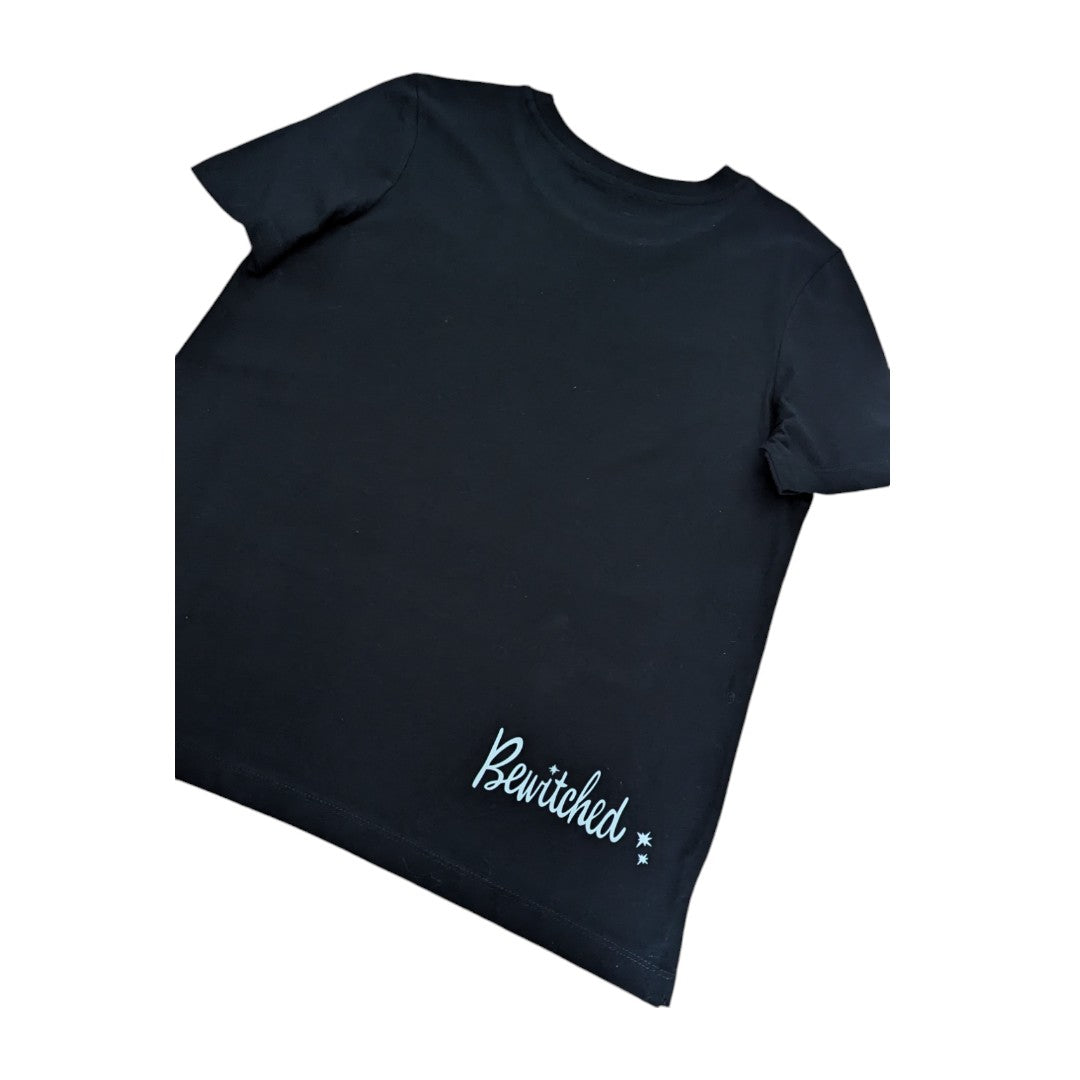 Camiseta negra Hechizada