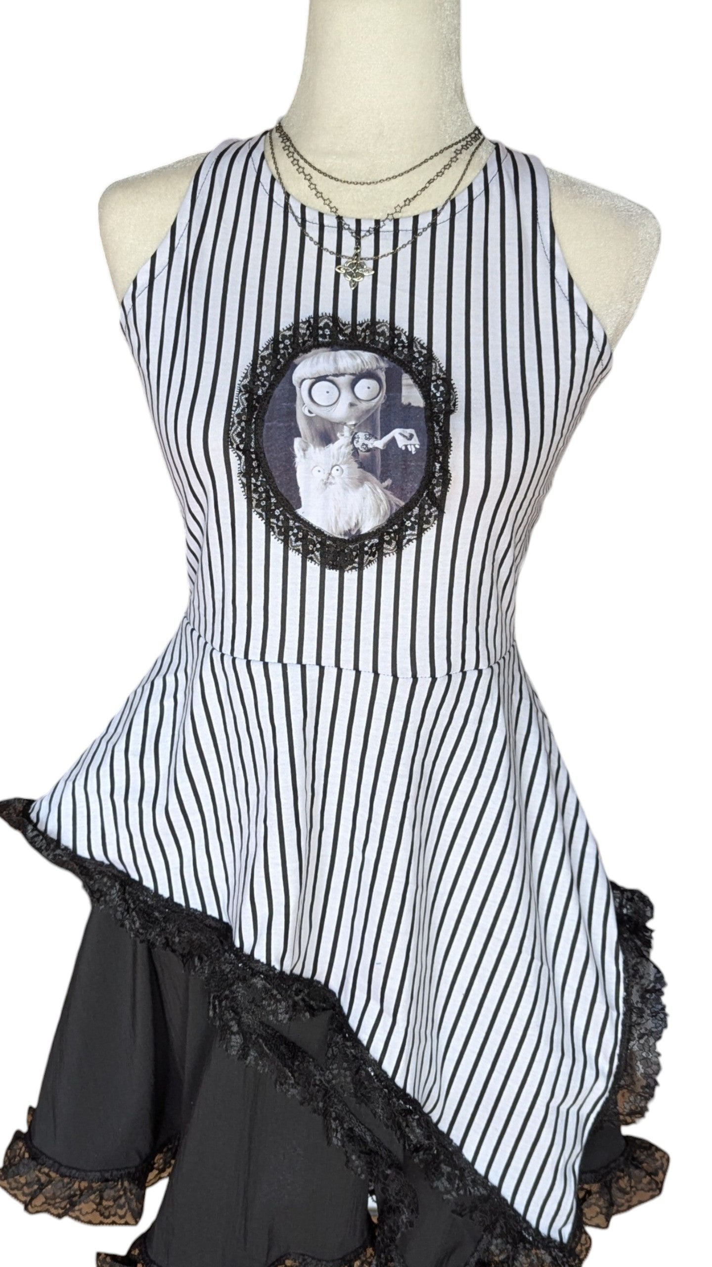 Camiseta a rayas Chica Rara y gato