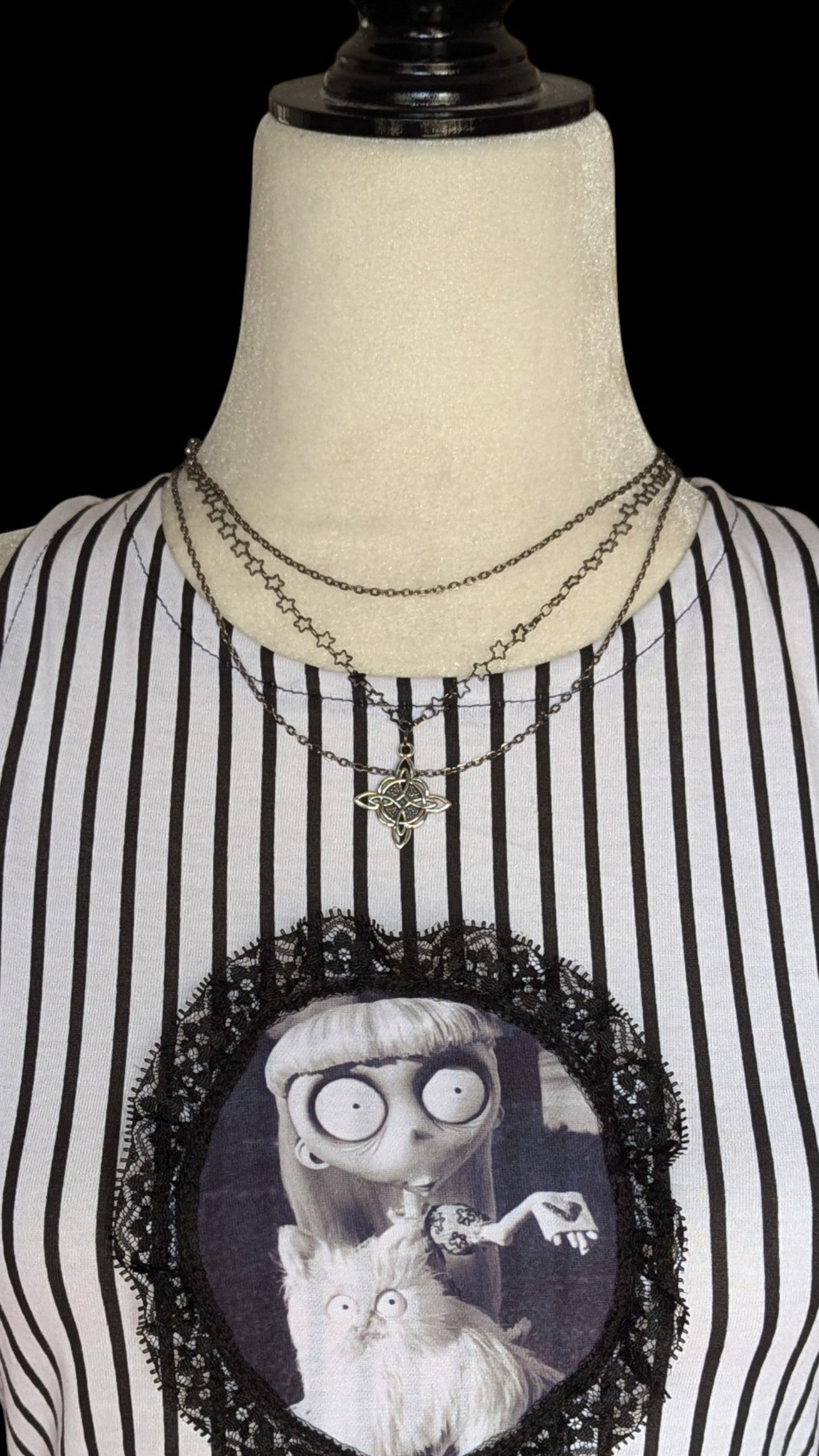 Camiseta a rayas Chica Rara y gato