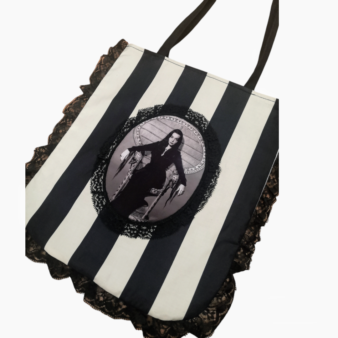 🦇 Bolsa Morticia🦇