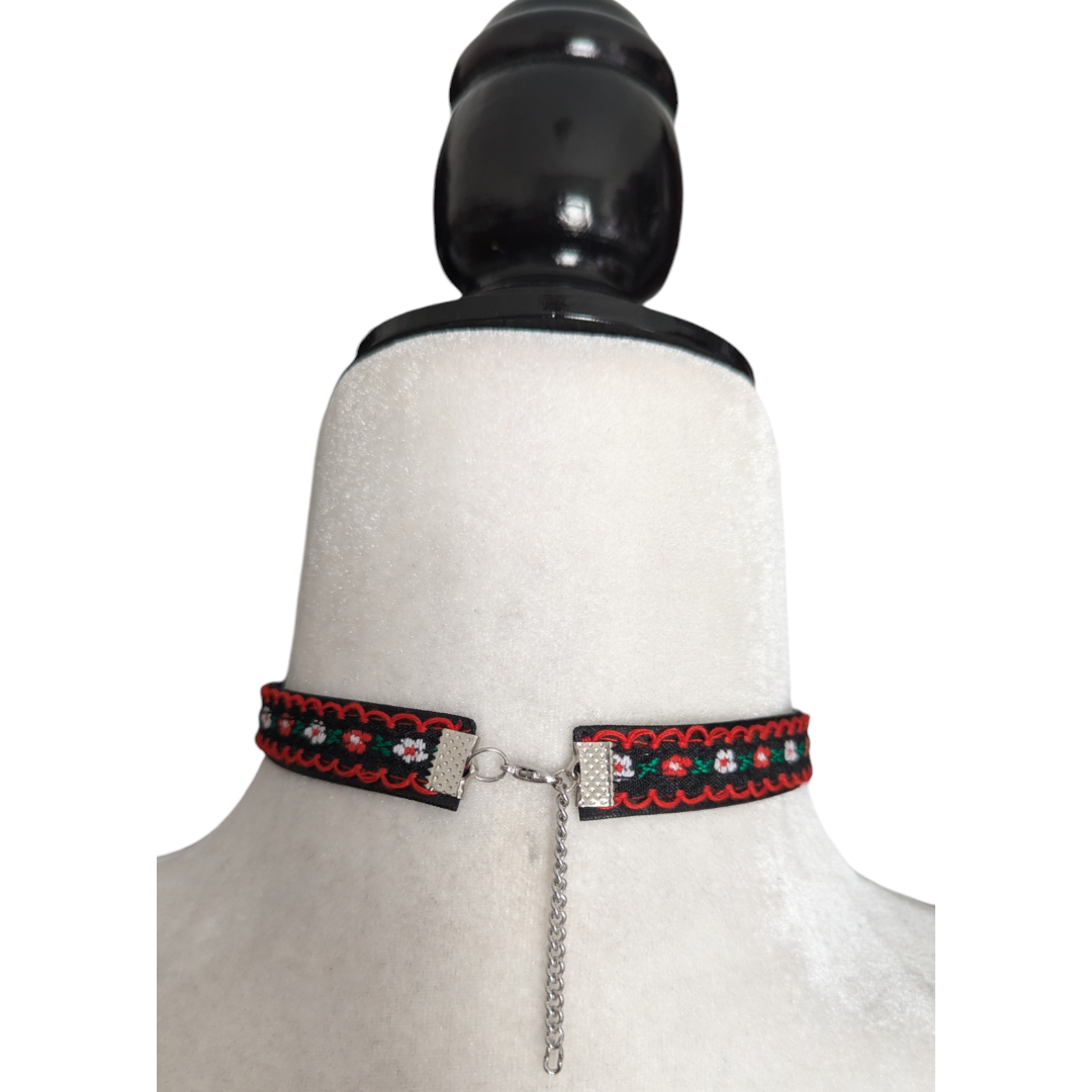 Choker Bordado