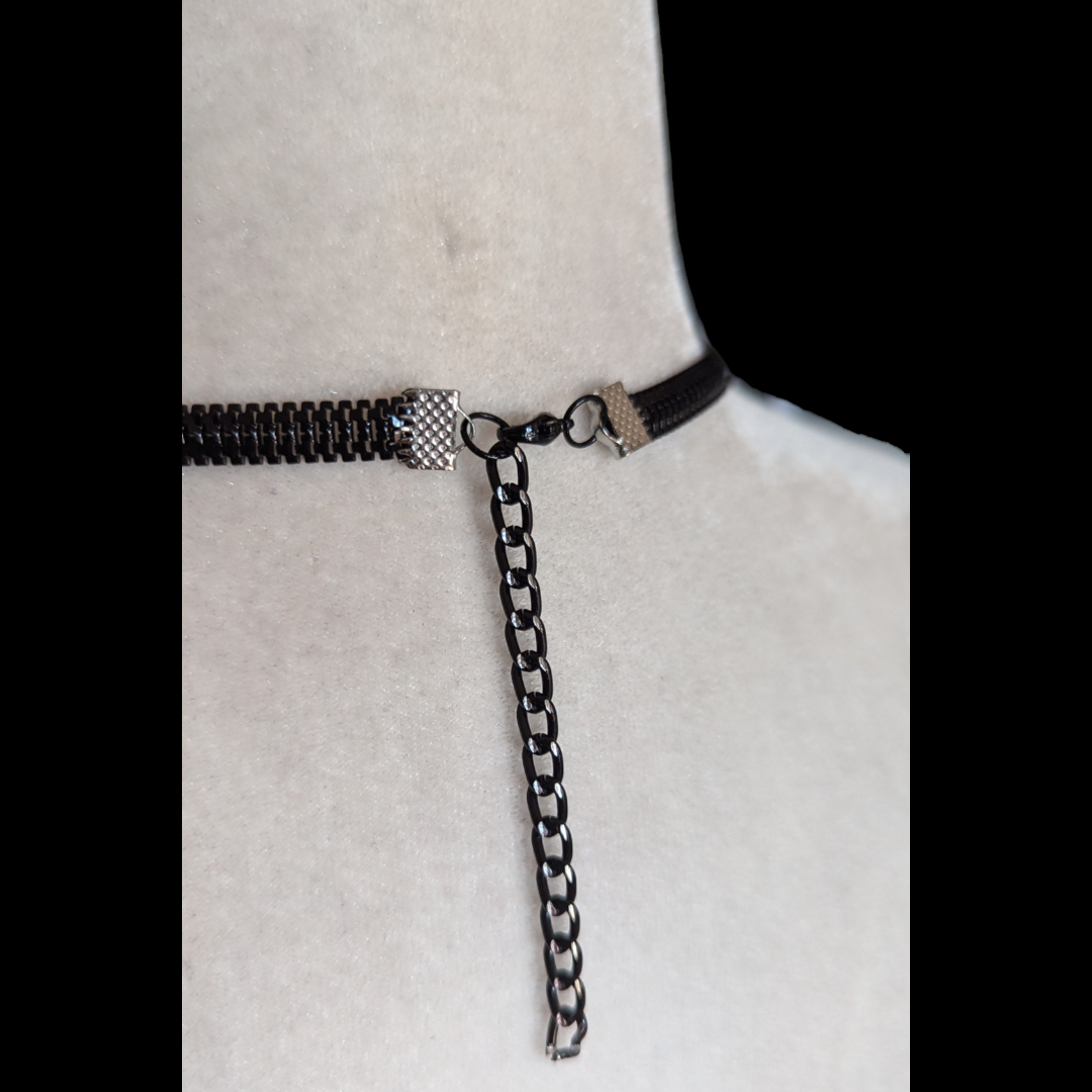 Collar Negro Chato Goth