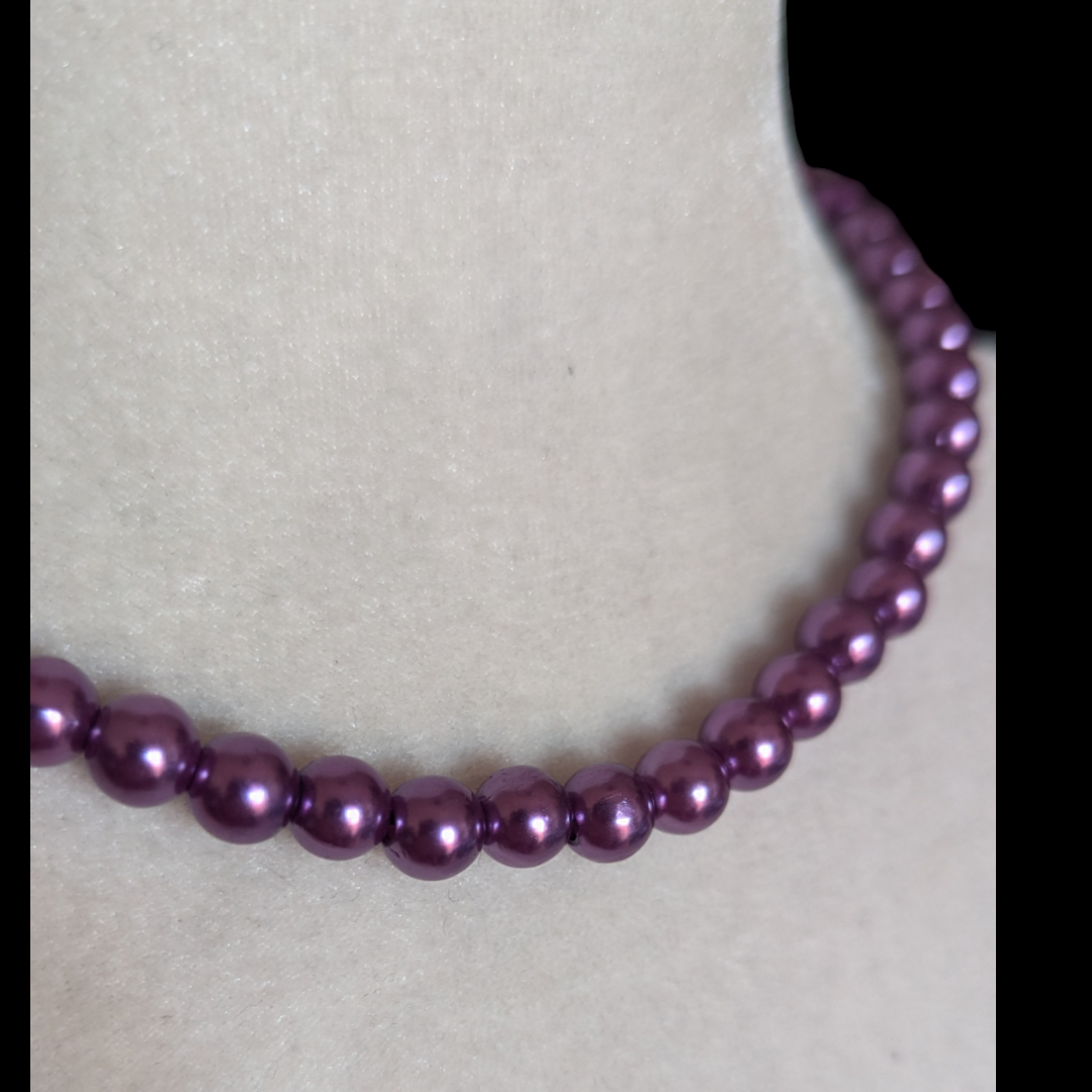 Collar perlas violetas Pinup