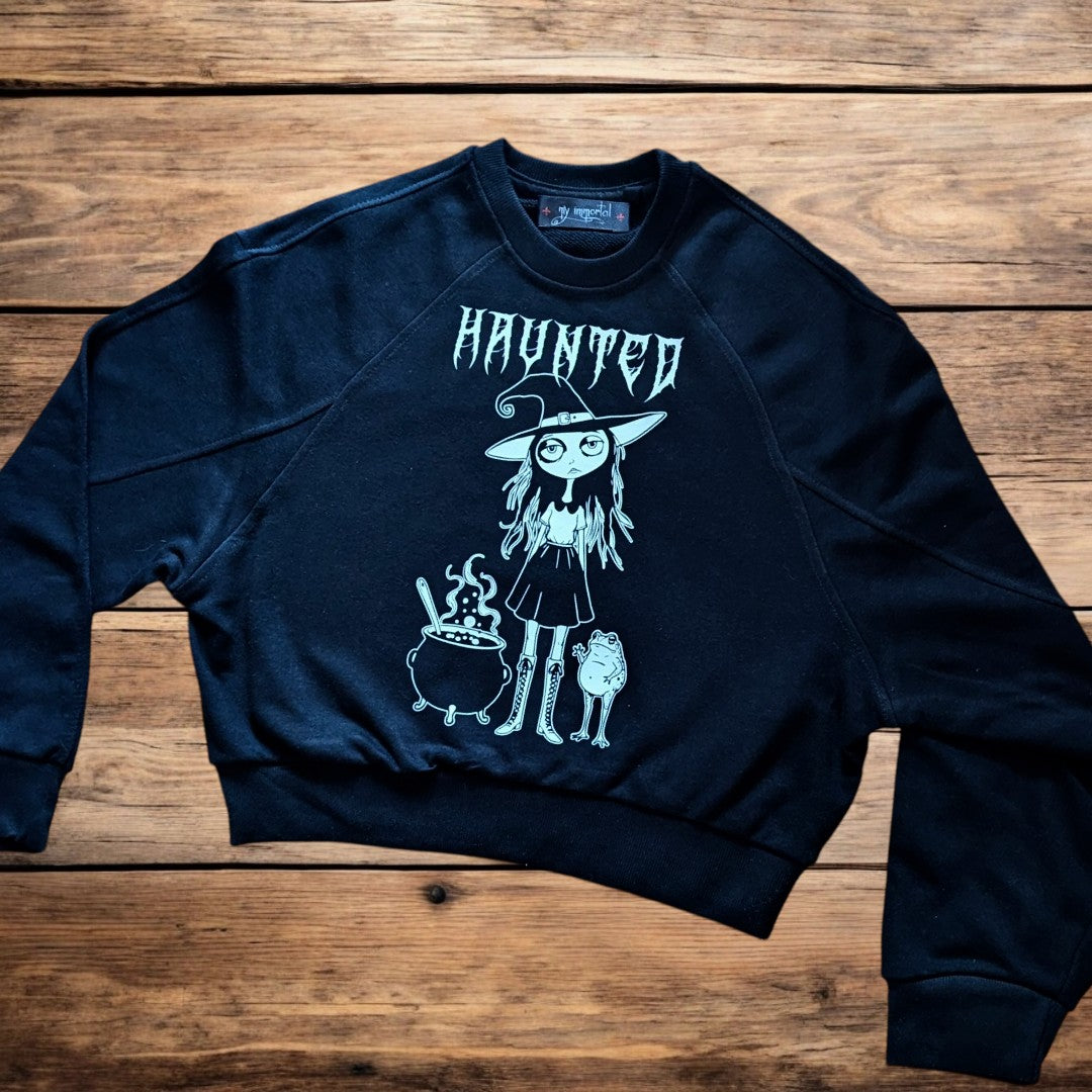 Sudadera cropped Brujita con Sapo