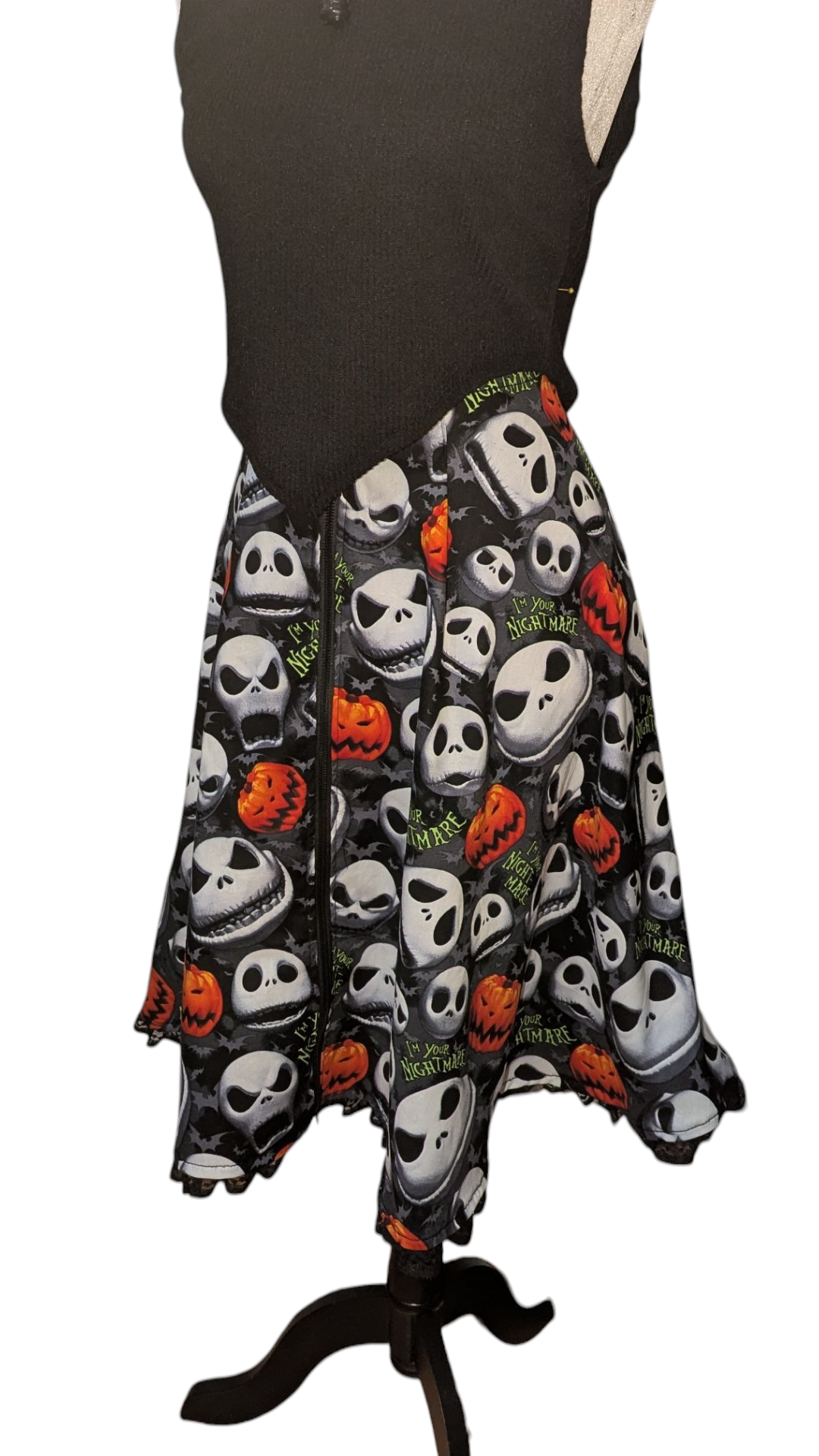 Chaleco negro con capucha