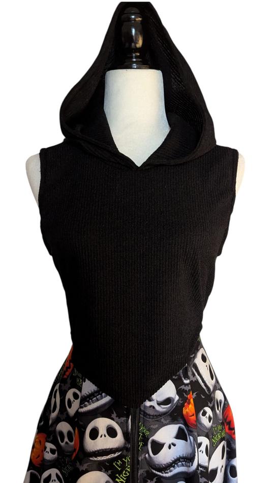 Chaleco negro con capucha