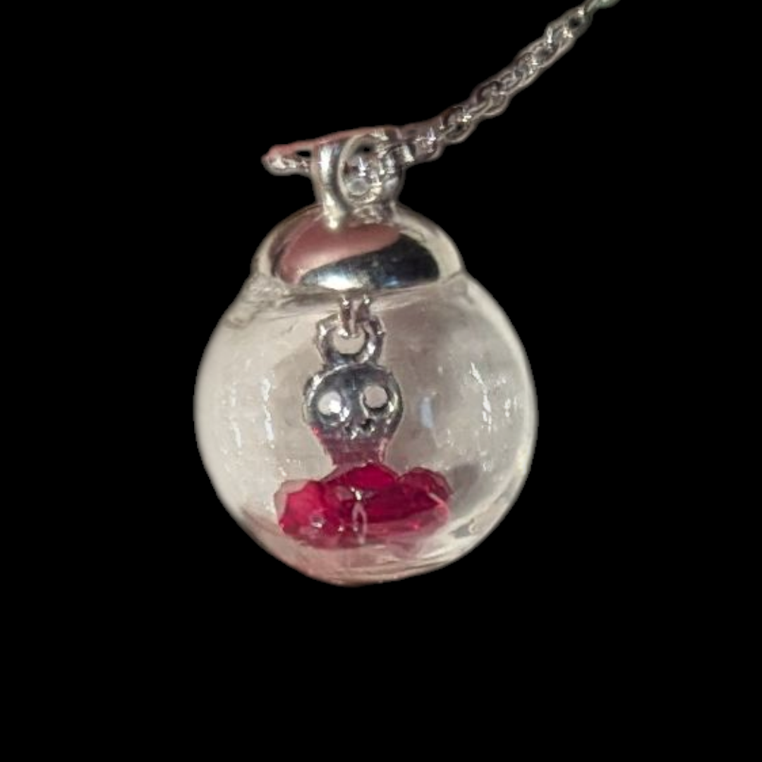 Collar con bola de vidrio con calaverita