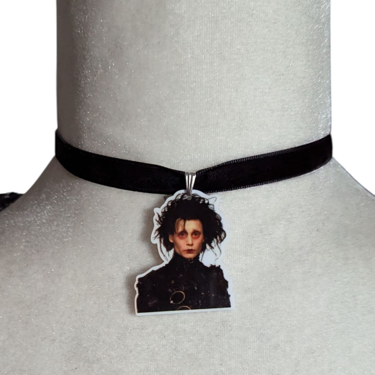 Collar Eduardo Manostijeras