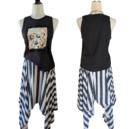 Conjunto Falda + camiseta + collar