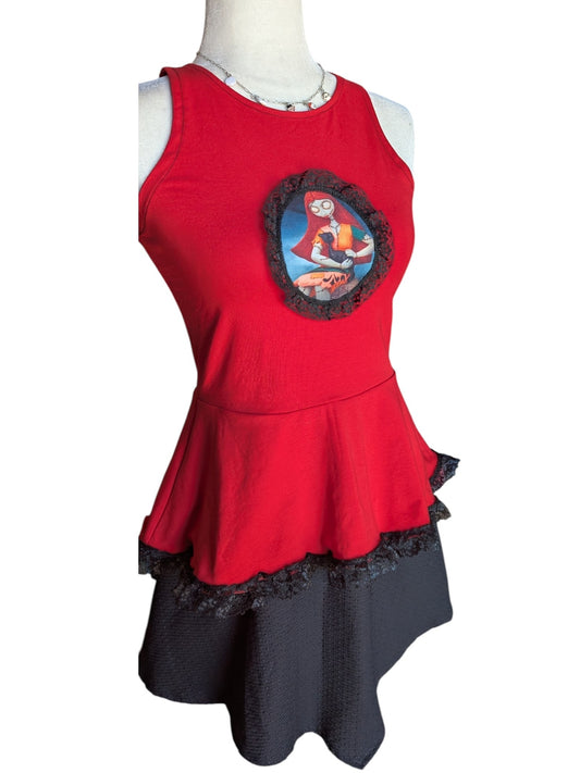 Conjunto Sally camiseta , falda y collar