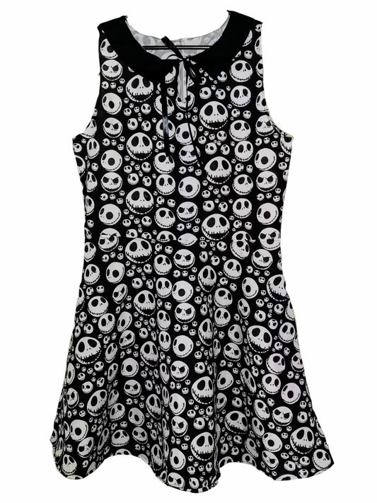 Vestido Pesadilla con cuello