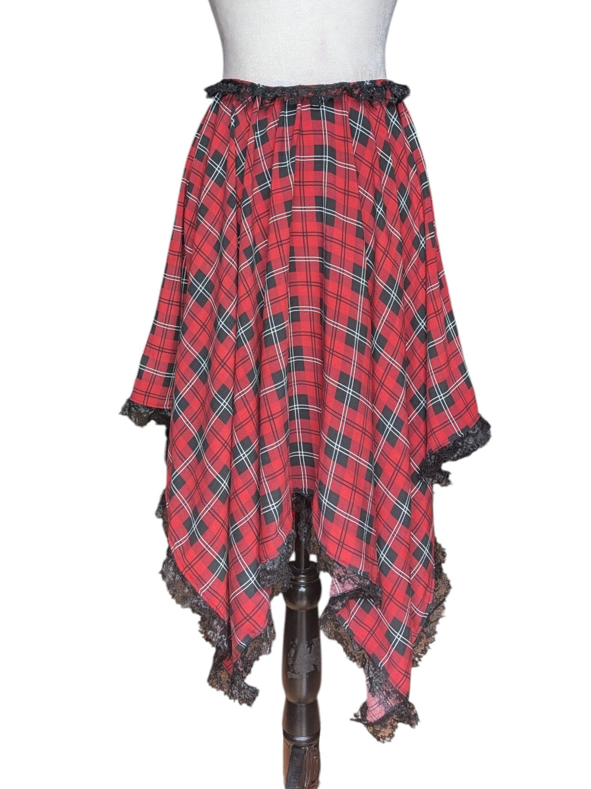 Falda Gothic roja y negra