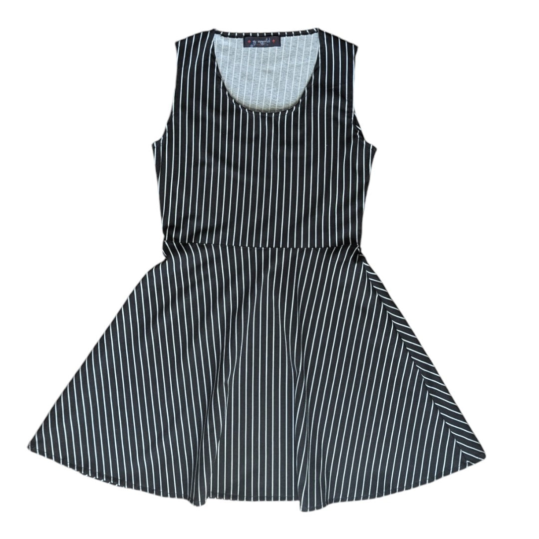 Conjunto Camiseta encaje y Vestido a rayas