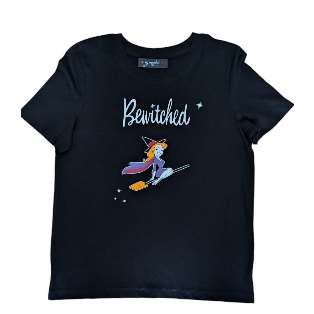 Camiseta negra Hechizada