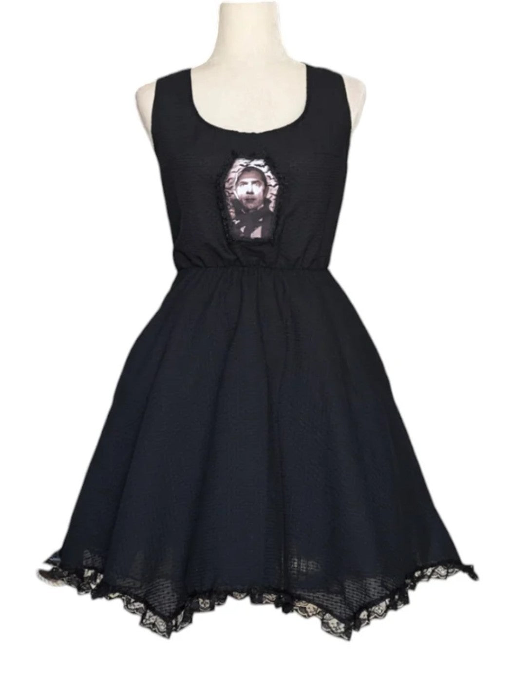 Vestido Drácula + Gorra Witch